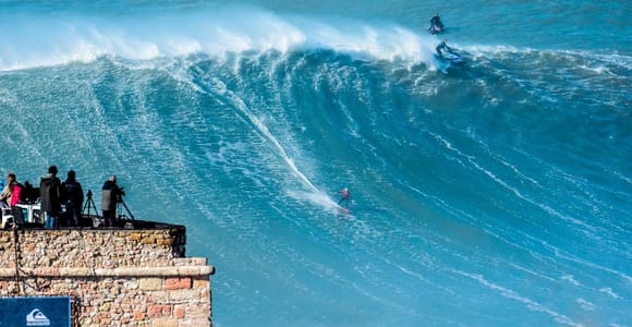 Lisbon: Nazaré & Medieval Óbidos Tour by Van & Hotel Pickup
