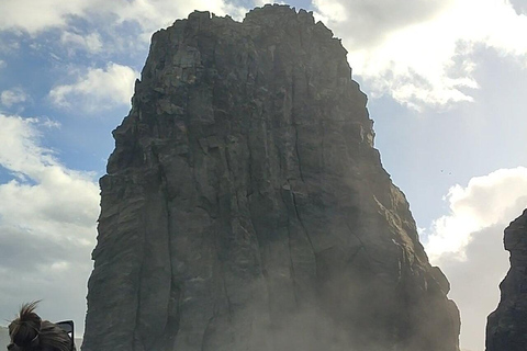 圣米格尔岛：火山奇观、洞穴与历史游船之旅