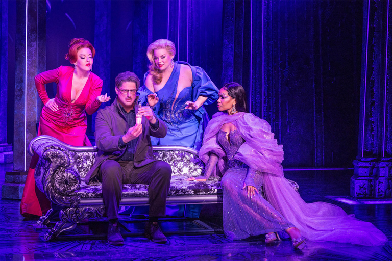 New York City: Death Becomes Her the Musical Broadway TicketMittlere Mezzanin-Sitze