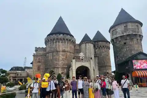 Da Nang: Colinas de Ba Na con el Puente Dorado (Excursión en Grupo)