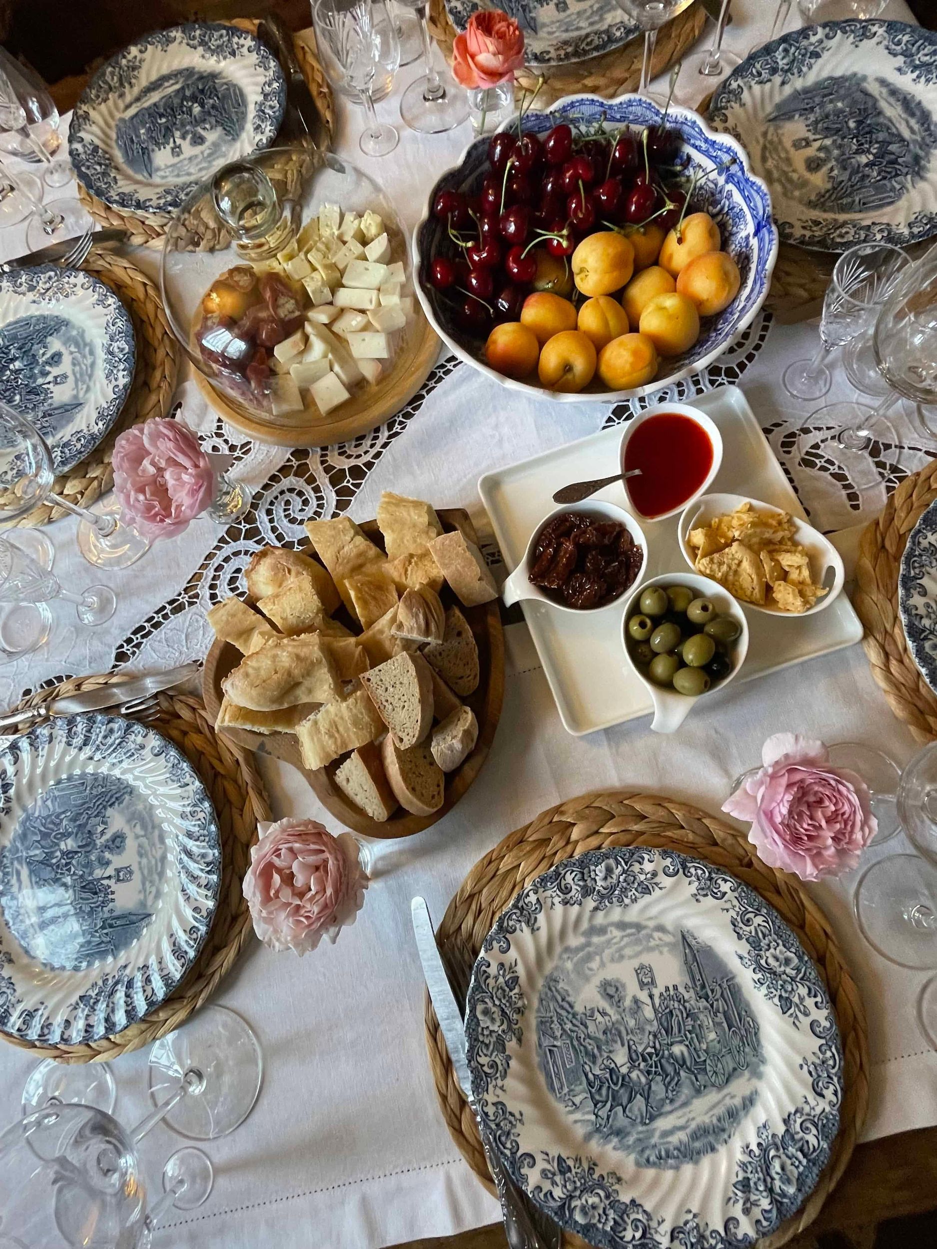 Telawi: Verkostung von georgischem Naturwein und Chacha mit Snacks