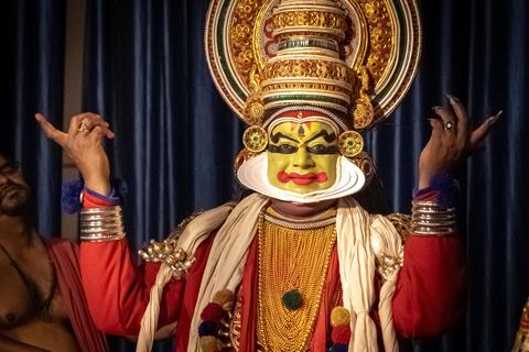 Kochi: Kathakali, Theyyam, and Kalaripayattu Evening Show
