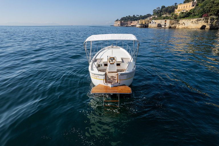 Excursion en bateau à Naples ParadiseExcursion en bateau à Naples Paradise - 3 heures d&#039;excursion partagée
