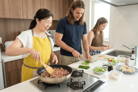 Nagoya: Make a Local Favorite Ramen & Crispy Gyoza