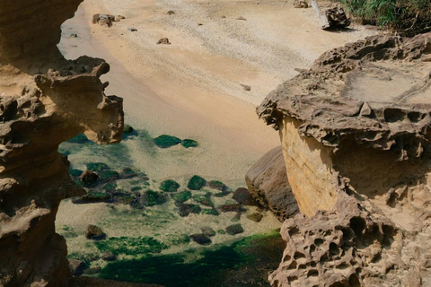 Guangzhou: Najin Bay Coast & Sea Rocks Day Trip