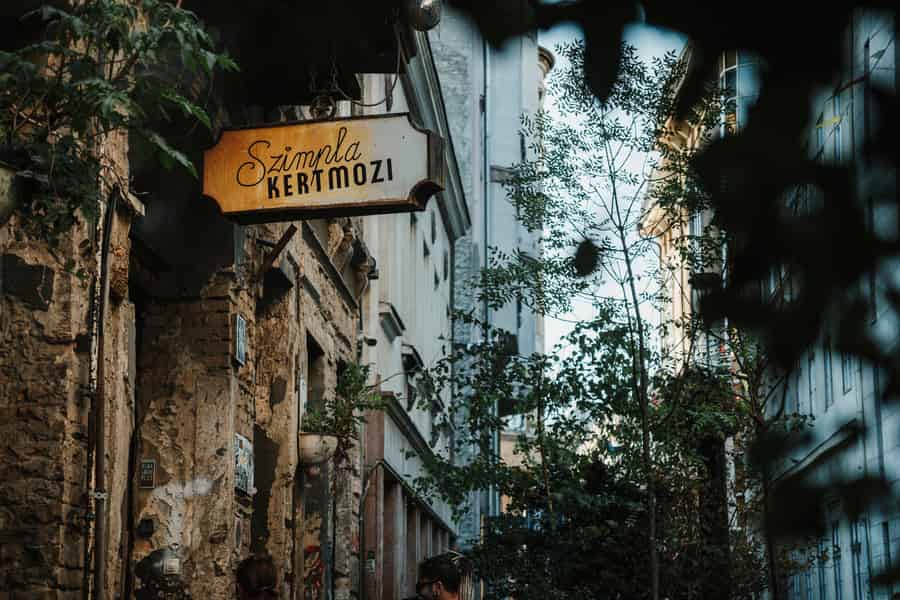 Verborgene Juwelen in Budapest: Rundgang auf die “Heimische Art”. Foto: GetYourGuide Verborgene Juwelen in Budapest: Rundgang auf die “Heimische Art”. Foto: GetYourGuide