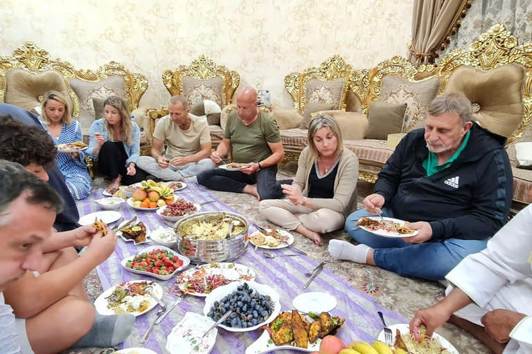From Muscat: Authentic Omani Dinner with a Local Family