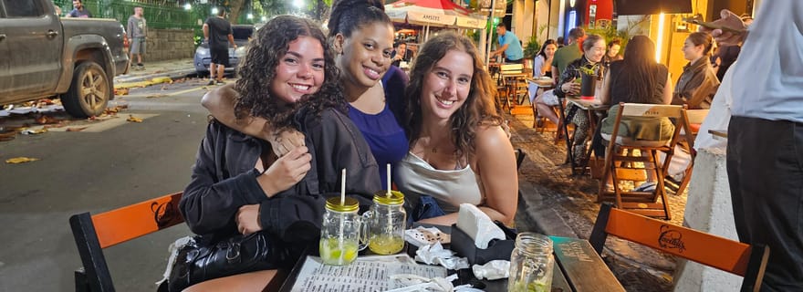 Rio : Cours de danse au sein de la discothèque. Dansez et buvez de tout à Lapa