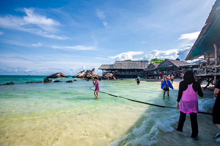 Phuket : Aventure d&#039;une demi-journée en bateau à grande vitesse dans les îles Khai