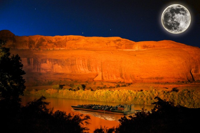 Moab: dinercruise op de Colorado-rivier met muziek- en lichtshow