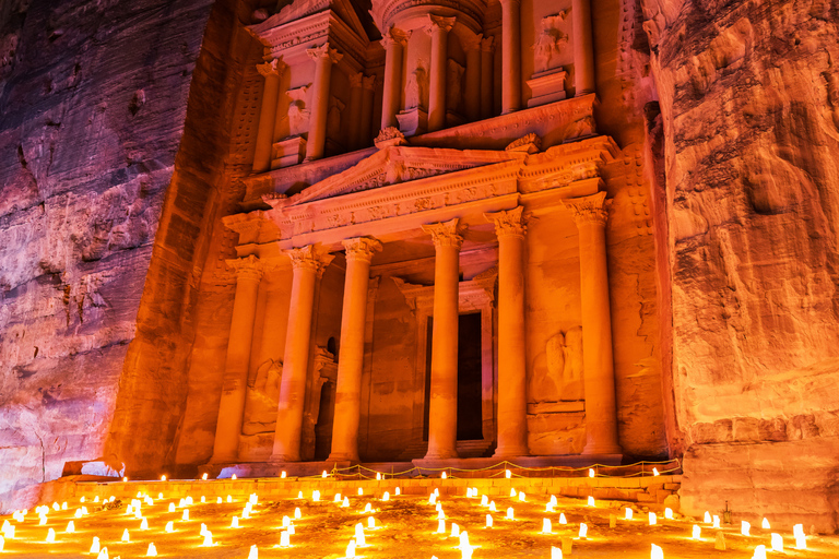 Aqaba: Petra by Night Tour med privat transfer