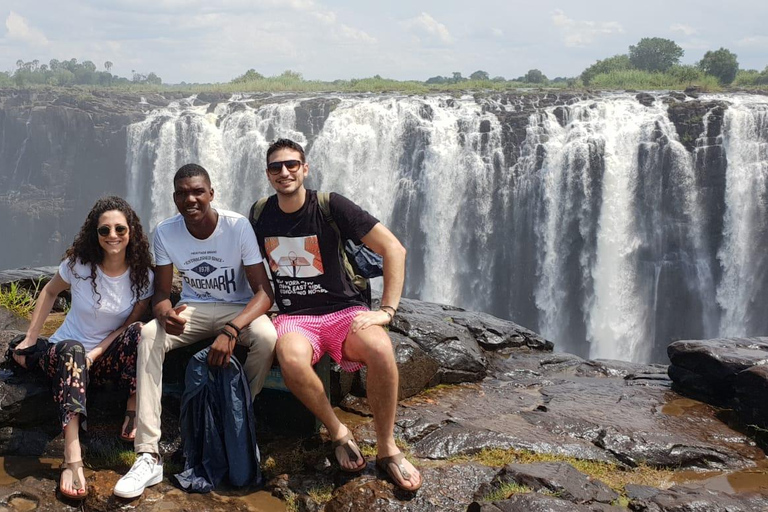 Victoria Falls; Tour Privato Delle Cascate Vittoria e Del Villaggio