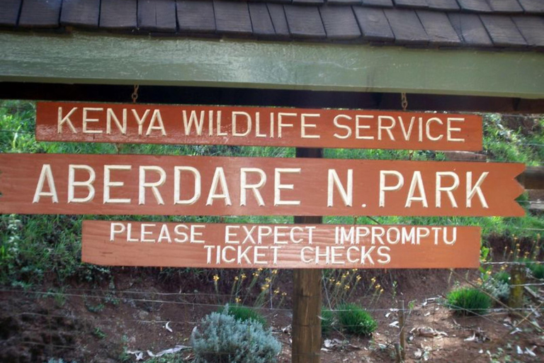 From Nairobi: 6-Day Aberdares, Lake Bogoria, and Masai Mara…