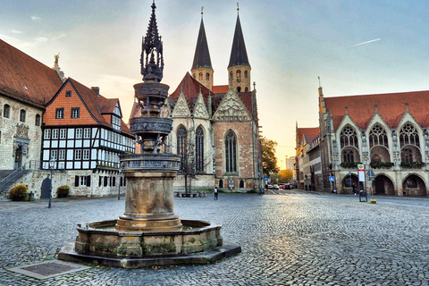 Braunschweig: Patricians, executioners, and butchers. Patricians, executioners, and bone cutters. For 2 adults, kids included.