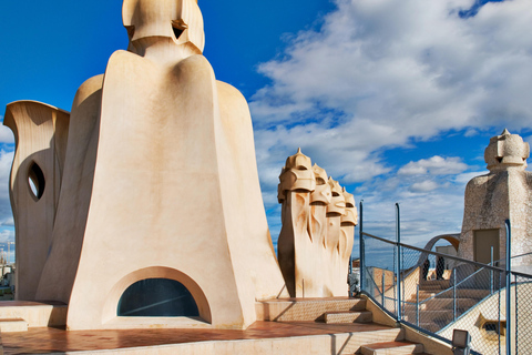 Barcelona: Sagrada Familia, Modernisme en Rondleiding door de Oude StadTour in het Frans