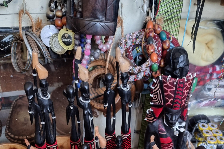Maasai marknad Souvenir shopping