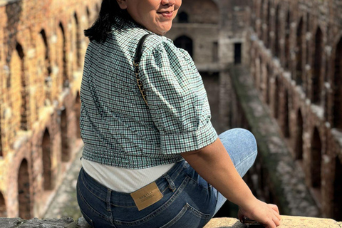 Delhi: Guided Shopping Tour Experience with Female Expert Exclusive Full-Day Shopping Tour with Female Expert Guide