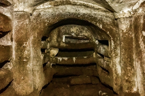 Rome : visite semi-privée des catacombes romainesVisite privée en allemand