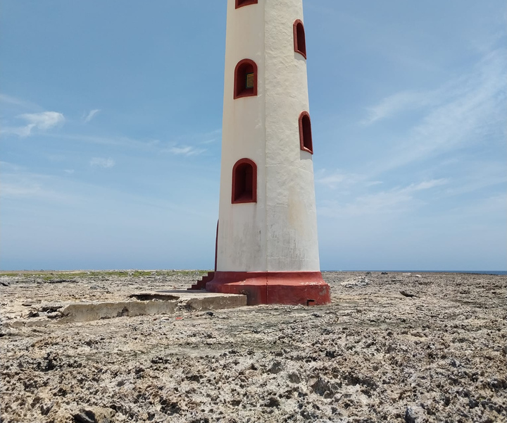 Spelonk Lighthouse Tour with Local Guide