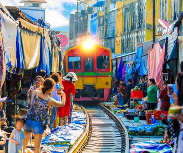 Bangkok: Excursión de un día al Ferrocarril de Maeklong y al Mercado Flotante de Amphawa