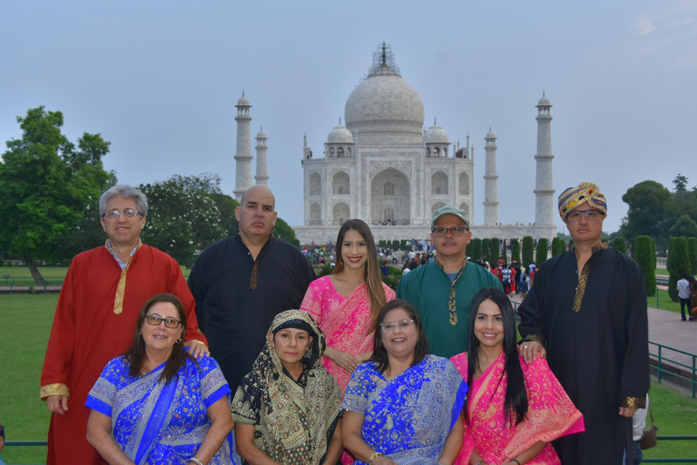 Delhi: 7 Tage Goldenes Dreieck mit Tiger-Safari &amp; VaranasiTour mit 5-Sterne-Hotel-Unterkunft