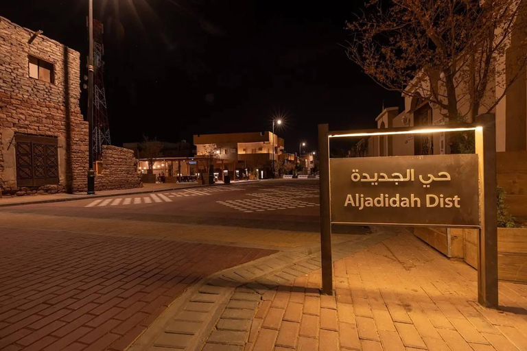 AlUla: A day trip to Al-Ula Old Town and back to Al-Madinah Price for a group of 6 people (transportation with guide)