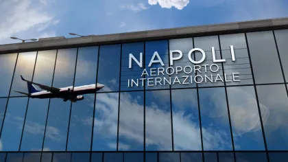 Von Sorrento: Privater Transfer nach Neapel