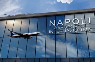 Von Sorrento: Privater Transfer nach Neapel