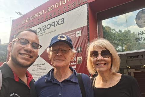 Visite guidée du quartier de Coyoacán et du musée Léon TrotskyVisite guidée du quartier de Coyoacán et du musée Leon Trotsky