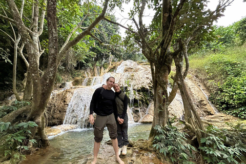 河内：2天-浦隆-徒步旅行、度假村和阳台房河内：2 天 Pu Luong 徒步、度假村和阳台房