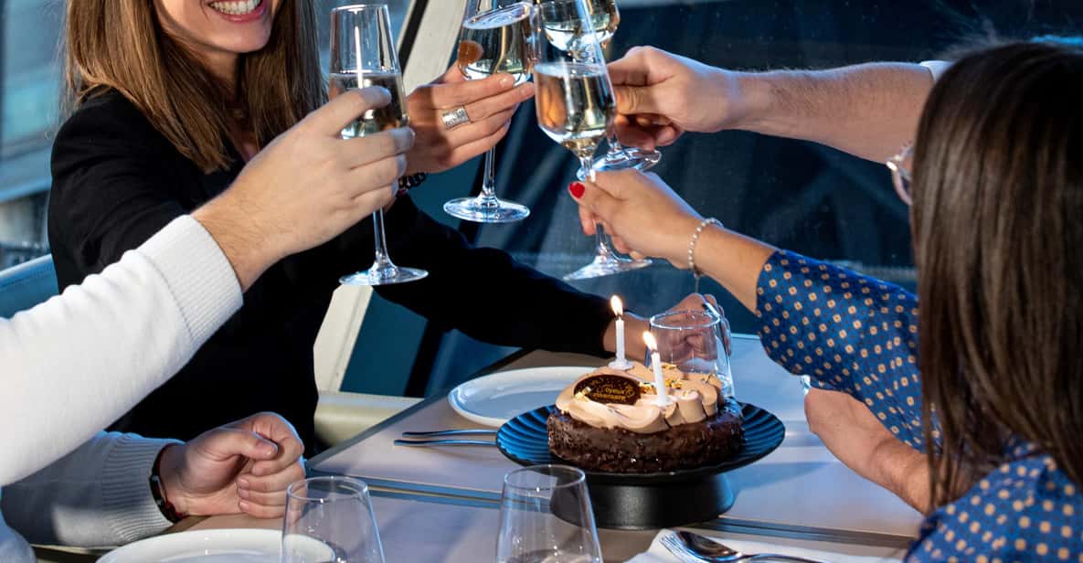 Afbeelding 6 van Vanuit Londen: Dagtrip Parijs met lunch op de Eiffeltoren