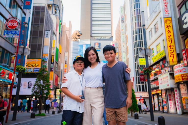 Tokio: Sesión de fotos con un fotógrafo privado de vacaciones2 horas + 60 fotos en 2-3 lugares