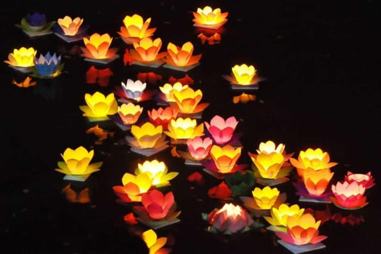 Hoi An : Excursion nocturne en bateau et lâcher de lanternes sur la rivière Hoai