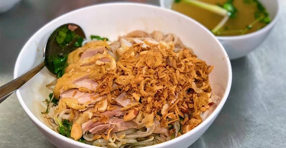 Hanoi: Michelin Guide Street Food Walking Tour