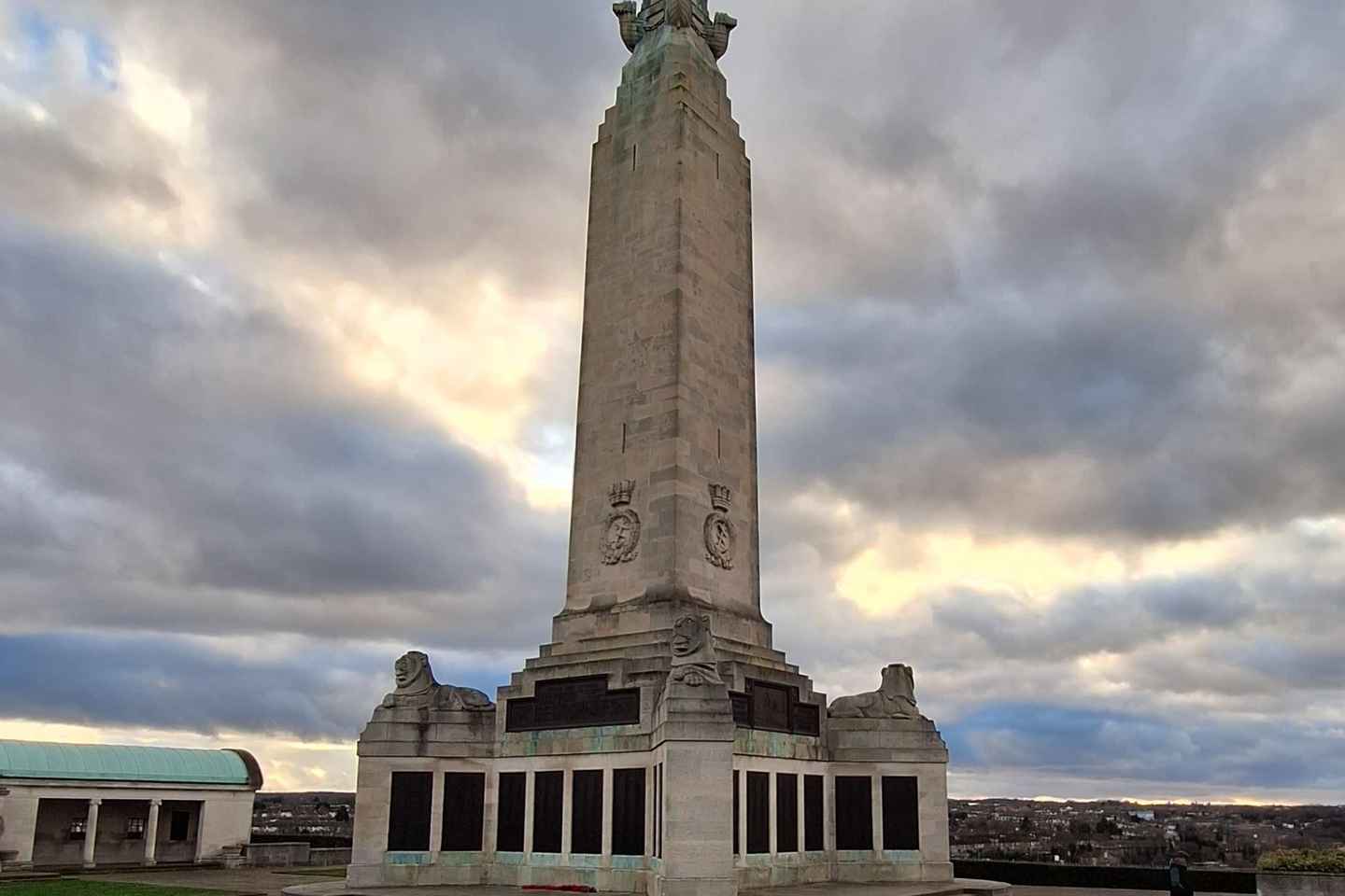 DESDE Ypres: TOUR PRIVADO DE CAMPOS DE BATALLA DE LA PRIMERA GUERRA MUNDIAL desde Ieper