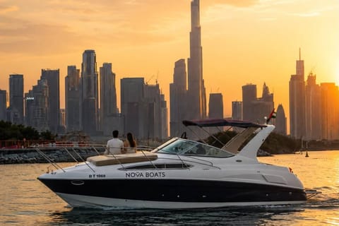 Private Dubai Water Canal Sightseeing Boat Tour