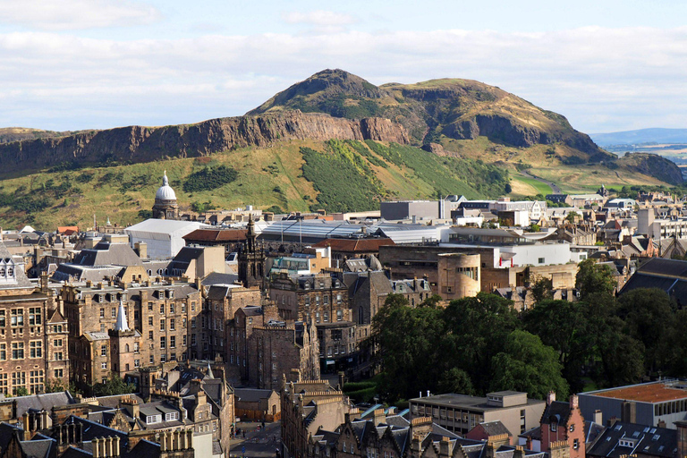 Edinburgh: Guided Hike to Arthur's Seat and Holyrood Park