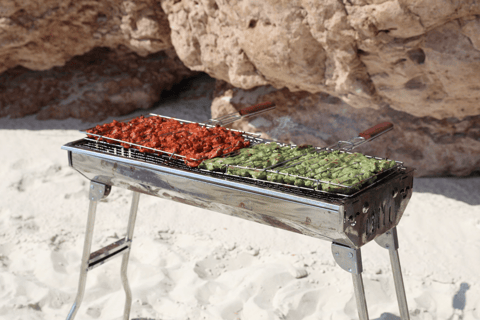 Full Day Damaniyat Island Experience with Beach Barbecue Full Day Damaniyat Island Experience with Lunch