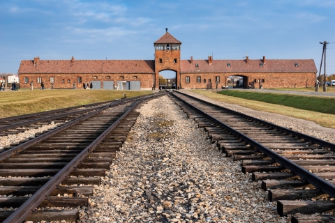 Von Krakau aus: Auschwitz-Birkenau TourTour auf Italienisch (ab Meeting Point)