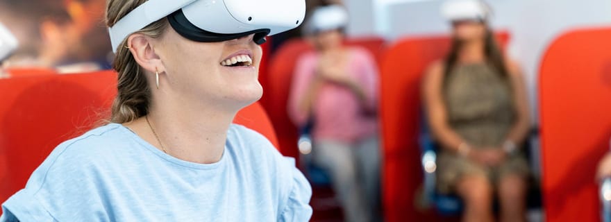 Bombardement de Darwin pendant la Seconde Guerre mondiale et Royal Flying Doctor Service