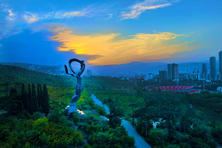 Tbilissi : circuit des 3 téléphériques avec déjeuner en optionVisite en groupe partagé ***3 HEURES***
