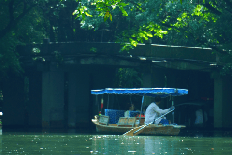 West Lake Yuloh-boot in Hangzhou