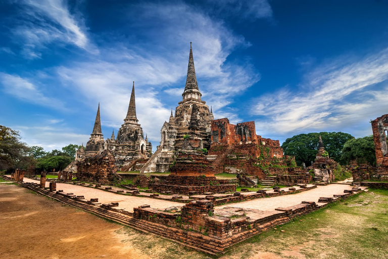 Ayutthaya Heritage Cruise, Temples & Bangkok Spa Experience Ayutthaya Summer Palace, River Cruise & Thai Spa Experience
