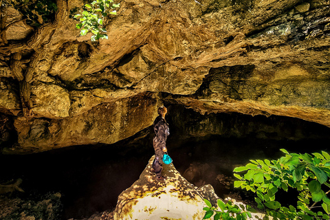 La Ciotat: speleologia nel parco nazionale delle Calanques Tour di mezza giornata