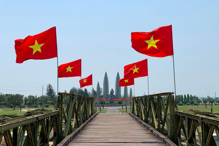 Hue - Phong Nha Cave - Vinh Moc Tunnel Small group Full-Day Tour: Lunch include, Boat & Ticket 450.000 excluded