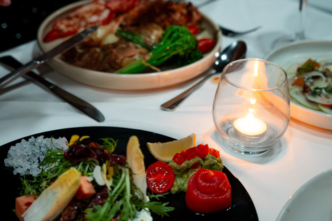 Vivid Sydney: Glass Boat Signature Dinner Cruise