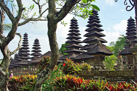 Bali Private Tour Bester Wasserfall mit Tanah Lot Tempel