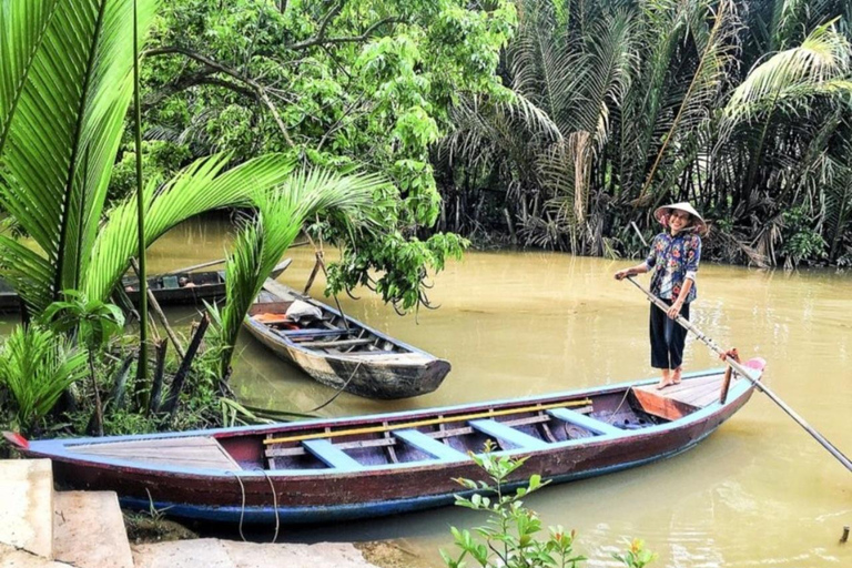 Dal porto di Phu My a Cu Chi, HCMC, Vung Tau Beach con auto privataAuto privata per Ho Chi Minh - Mercato di Ben Thanh