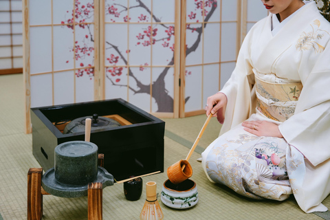 Kyoto: Tea Ceremony & Full-Day Kimono Near Kiyomizu Temple