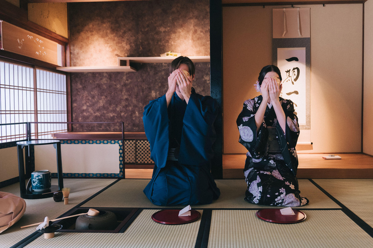 Kyoto: Traditional Tea Ceremony with Matcha and Sweets